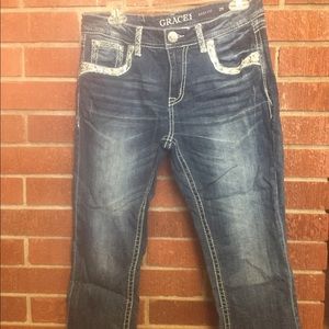 Grace Easy Fit Capris